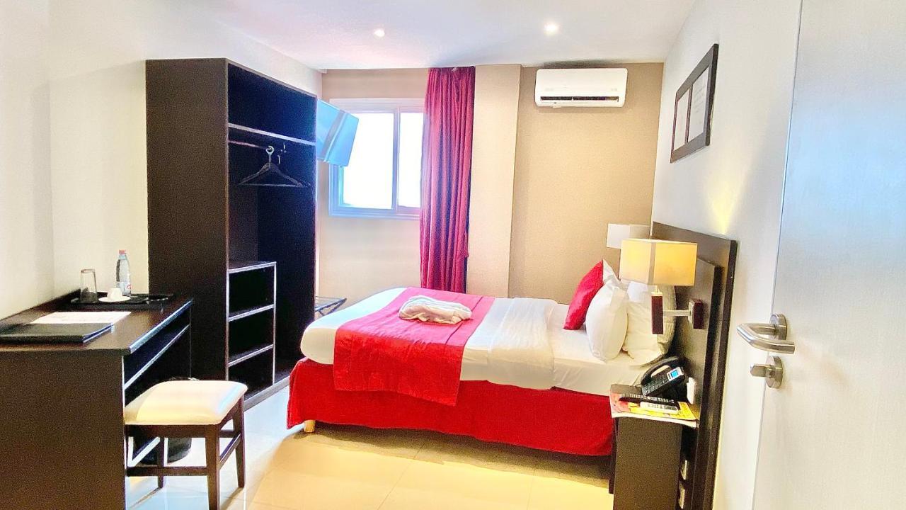 Hotel M'Lys Conakry Kültér fotó