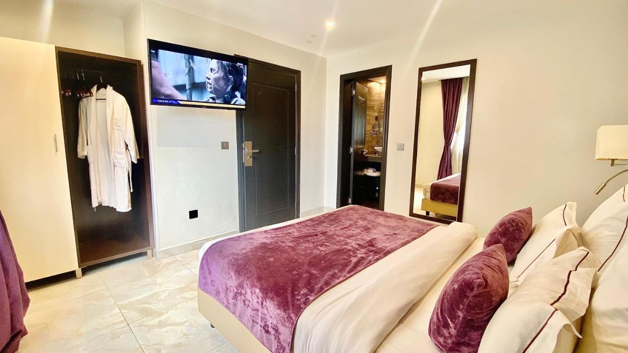 Hotel M'Lys Conakry Kültér fotó